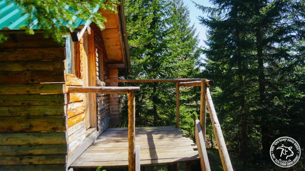 Eco Camp Drno Brdo 农家乐 Kosanica